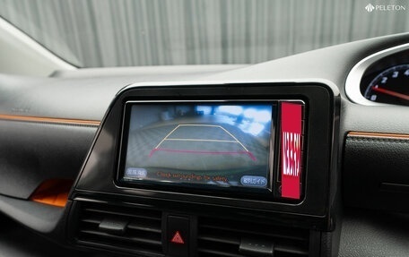 Toyota Sienta II, 2017 год, 1 700 000 рублей, 18 фотография