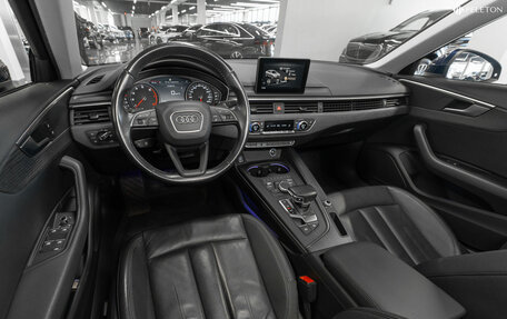 Audi A4, 2018 год, 2 550 000 рублей, 8 фотография
