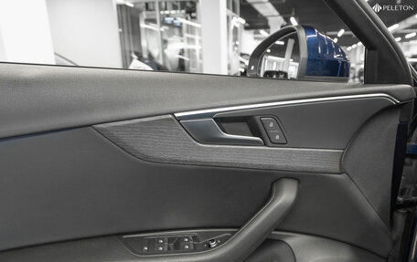 Audi A4, 2018 год, 2 550 000 рублей, 18 фотография
