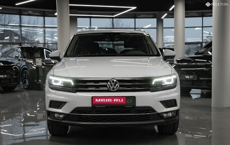 Volkswagen Tiguan II, 2019 год, 2 790 000 рублей, 3 фотография