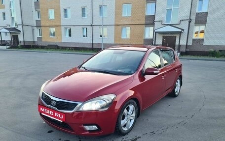 KIA cee'd I рестайлинг, 2010 год, 870 000 рублей, 10 фотография
