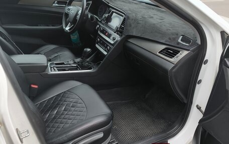 Hyundai Sonata VII, 2018 год, 1 399 000 рублей, 2 фотография