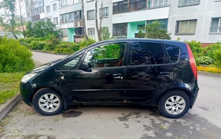 Mitsubishi Colt VI рестайлинг, 2005 год, 300 000 рублей, 5 фотография