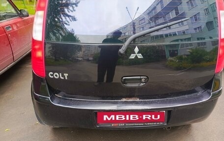 Mitsubishi Colt VI рестайлинг, 2005 год, 300 000 рублей, 10 фотография