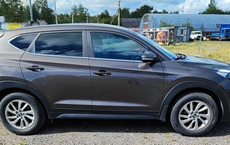 Hyundai Tucson III, 2017 год, 1 590 000 рублей, 3 фотография