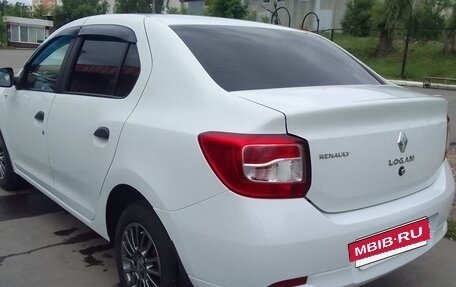 Renault Logan II, 2018 год, 950 000 рублей, 8 фотография