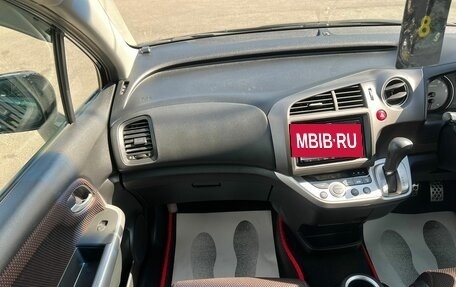 Honda Stream II, 2009 год, 1 279 000 рублей, 18 фотография