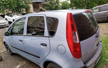 Mitsubishi Colt VI рестайлинг, 2006 год, 500 000 рублей, 2 фотография