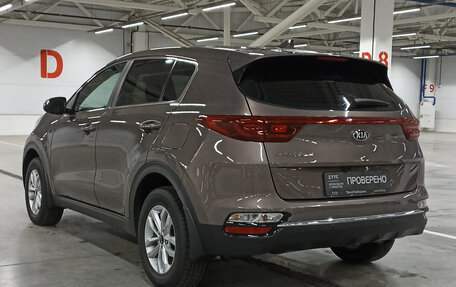 KIA Sportage IV рестайлинг, 2020 год, 2 275 000 рублей, 8 фотография