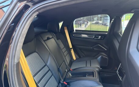 Porsche Cayenne III, 2019 год, 10 950 000 рублей, 25 фотография