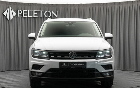 Volkswagen Tiguan II, 2018 год, 2 440 000 рублей, 3 фотография