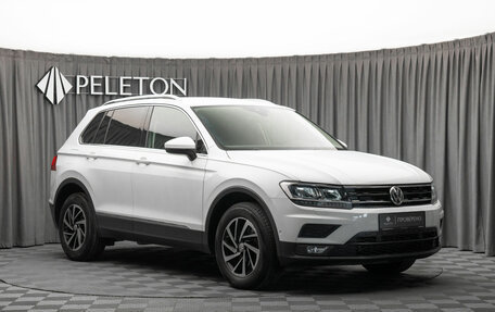 Volkswagen Tiguan II, 2018 год, 2 440 000 рублей, 2 фотография