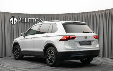 Volkswagen Tiguan II, 2018 год, 2 440 000 рублей, 4 фотография