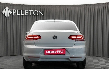 Volkswagen Passat B8 рестайлинг, 2019 год, 2 440 000 рублей, 6 фотография