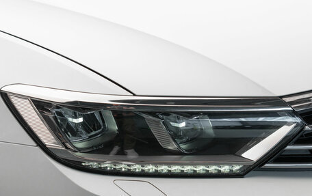 Volkswagen Passat B8 рестайлинг, 2019 год, 2 440 000 рублей, 25 фотография