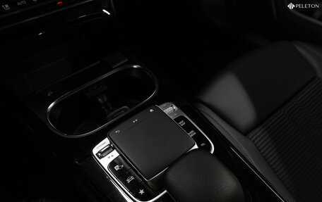 Mercedes-Benz A-Класс, 2019 год, 2 520 000 рублей, 18 фотография