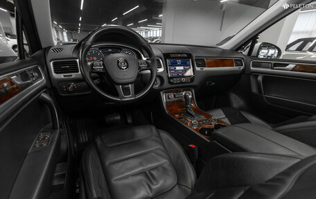 Volkswagen Touareg III, 2013 год, 2 660 000 рублей, 7 фотография
