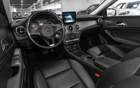 Mercedes-Benz GLA, 2017 год, 2 680 000 рублей, 7 фотография