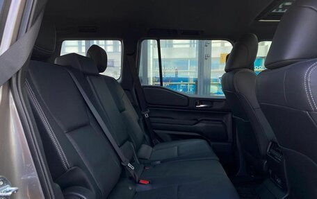 Toyota Land Cruiser Prado, 2024 год, 14 100 000 рублей, 24 фотография