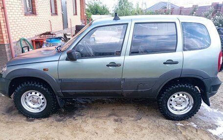 Chevrolet Niva I рестайлинг, 2008 год, 430 000 рублей, 2 фотография