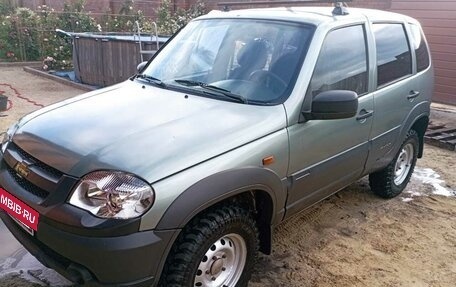 Chevrolet Niva I рестайлинг, 2008 год, 430 000 рублей, 3 фотография