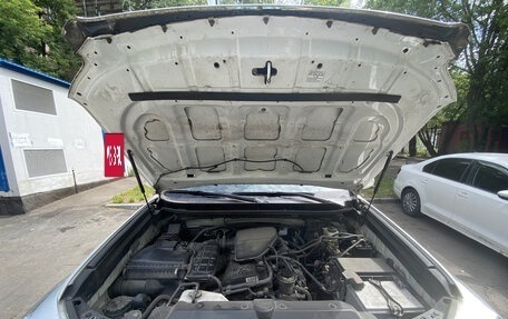 Toyota Land Cruiser Prado 150 рестайлинг 2, 2015 год, 3 230 000 рублей, 12 фотография