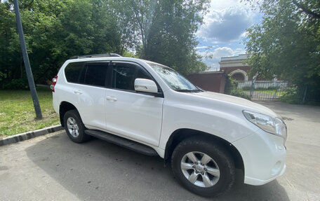 Toyota Land Cruiser Prado 150 рестайлинг 2, 2015 год, 3 230 000 рублей, 17 фотография
