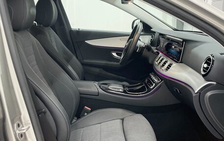 Mercedes-Benz E-Класс, 2023 год, 5 300 000 рублей, 20 фотография