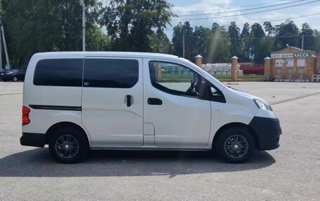 Nissan NV200, 2017 год, 1 550 000 рублей, 2 фотография