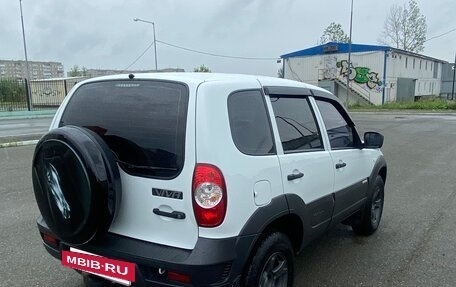 Chevrolet Niva I рестайлинг, 2015 год, 680 000 рублей, 5 фотография