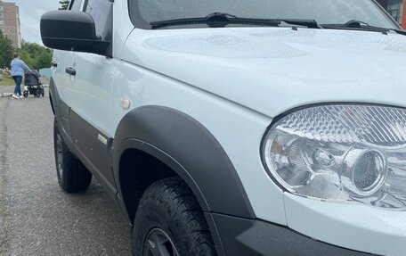 Chevrolet Niva I рестайлинг, 2015 год, 680 000 рублей, 9 фотография