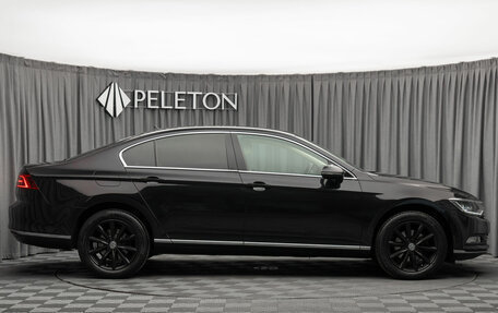 Volkswagen Passat B8 рестайлинг, 2015 год, 1 790 000 рублей, 8 фотография