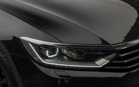 Volkswagen Passat B8 рестайлинг, 2015 год, 1 790 000 рублей, 25 фотография