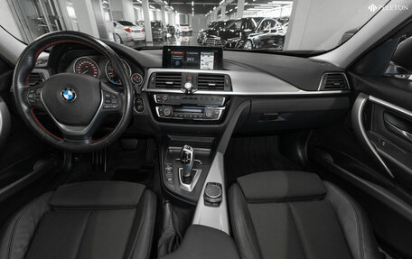 BMW 3 серия, 2017 год, 2 640 000 рублей, 8 фотография