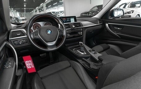 BMW 3 серия, 2017 год, 2 640 000 рублей, 7 фотография