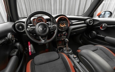 MINI Hatch, 2015 год, 2 680 000 рублей, 9 фотография