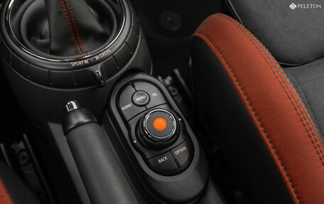 MINI Hatch, 2015 год, 2 680 000 рублей, 21 фотография