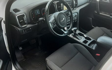 KIA Sportage IV рестайлинг, 2017 год, 1 824 000 рублей, 16 фотография