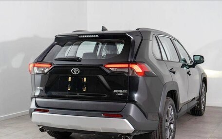 Toyota RAV4, 2025 год, 3 700 000 рублей, 4 фотография