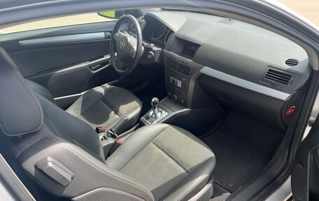 Opel Astra H, 2006 год, 750 000 рублей, 10 фотография