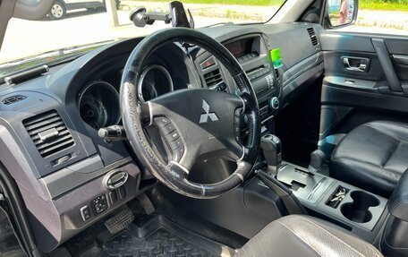 Mitsubishi Pajero IV, 2011 год, 1 990 000 рублей, 11 фотография