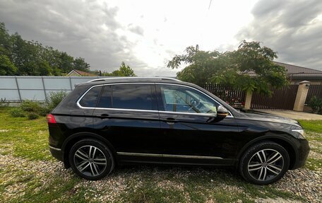 Volkswagen Tiguan II, 2021 год, 3 600 000 рублей, 4 фотография