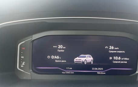 Volkswagen Tiguan II, 2021 год, 3 600 000 рублей, 29 фотография