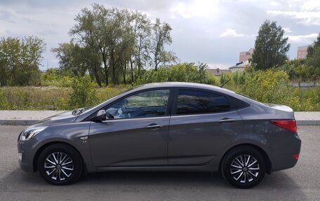 Hyundai Solaris II рестайлинг, 2014 год, 850 000 рублей, 2 фотография