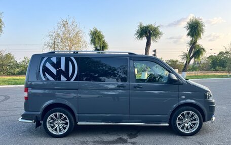 Volkswagen Transporter T5 рестайлинг, 2010 год, 1 750 000 рублей, 5 фотография