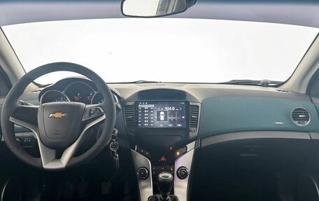 Chevrolet Cruze II, 2012 год, 799 000 рублей, 17 фотография