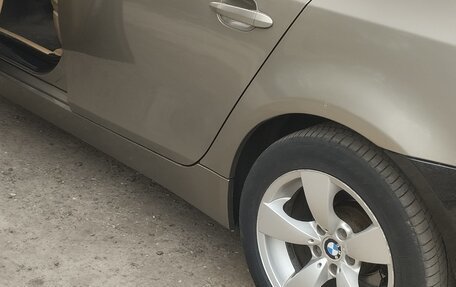 BMW 5 серия, 2005 год, 600 000 рублей, 7 фотография