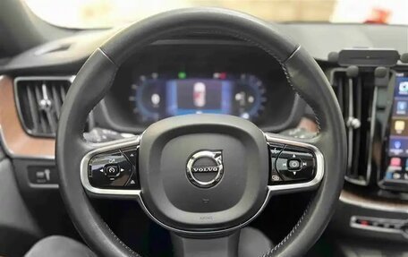 Volvo XC60 II, 2022 год, 3 330 000 рублей, 23 фотография