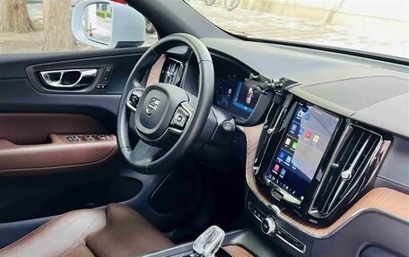 Volvo XC60 II, 2022 год, 3 330 000 рублей, 21 фотография