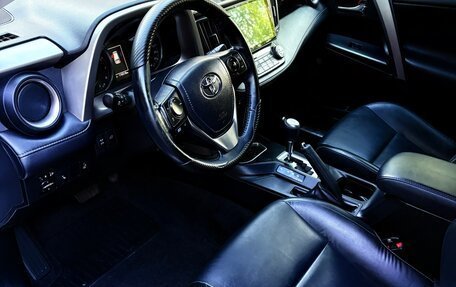 Toyota RAV4, 2016 год, 2 950 000 рублей, 9 фотография